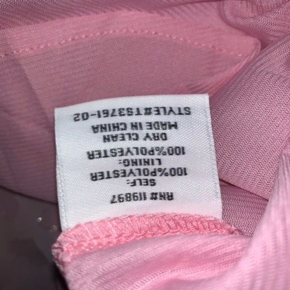 19 Cooper Pink Heart Cap Sleeve Wrap Blouse - Picture 5 of 7